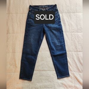 -SOLD- American Eagle Jeans Womens Size 8 Stretch Mom Jean Dark Wash